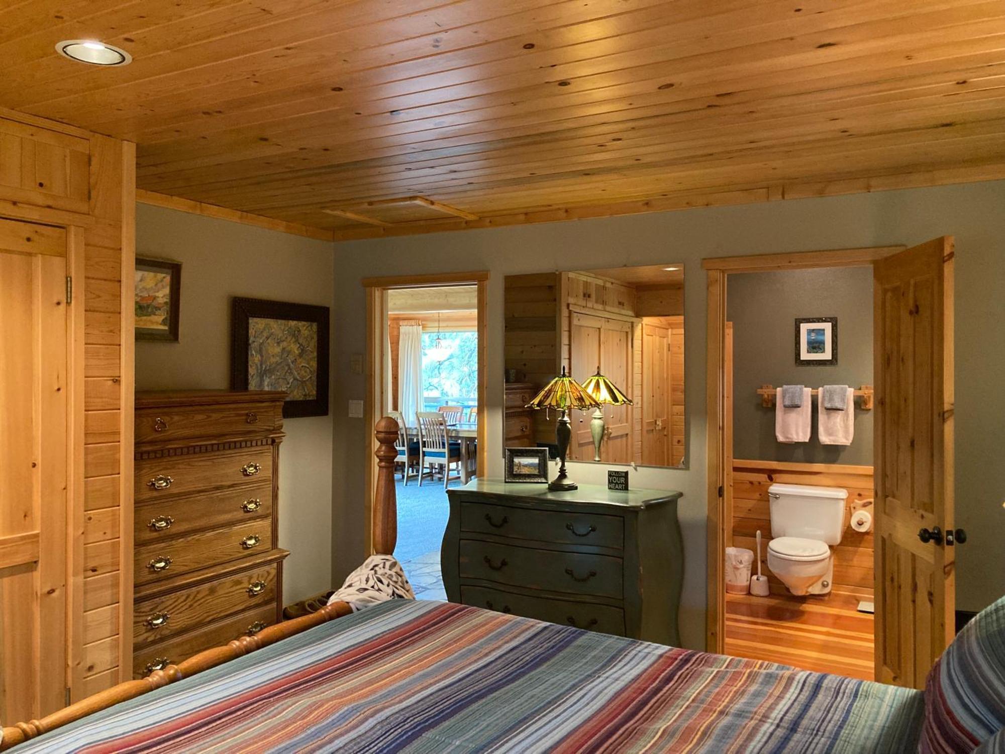 Hideaway Ranch Guest House Бонърс Фери Стая снимка